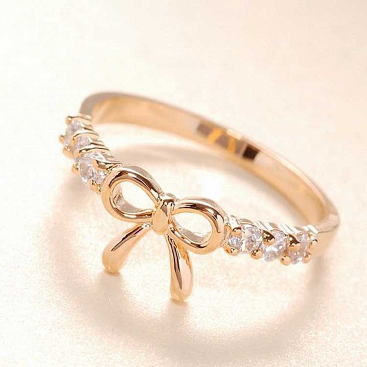 Einfacher Diamant-Schleifenring Ring
