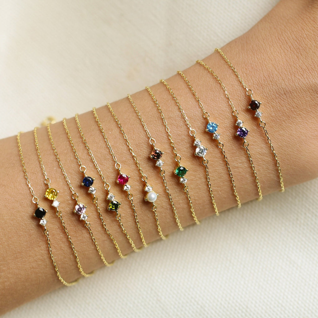 Europäisches und amerikanisches Retro-Armband mit 12 Monatsblumen, Zirkon-Geburtsstein-Anhänger