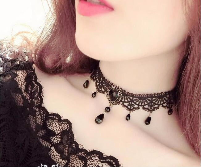 Black Velvet Choker