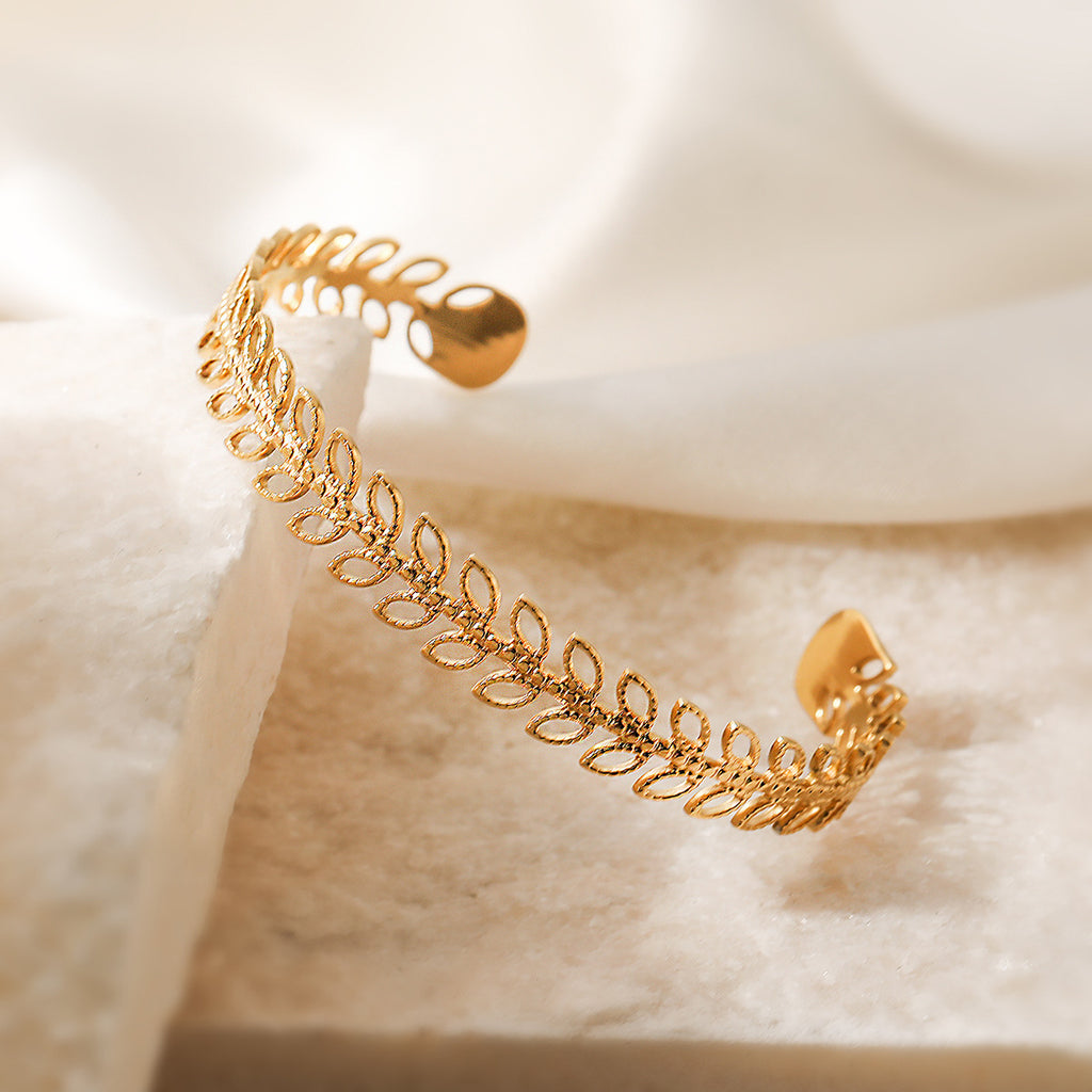 Fashion hohles Edelstahlarmband für Damen