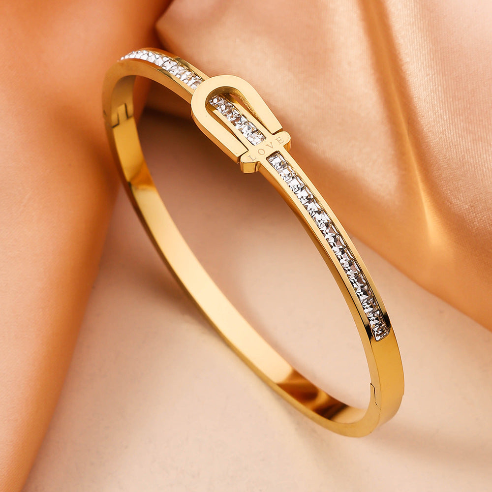 Chapado en oro exquisita pulsera de acero inoxidable pulsera de moda y brazaletes para mujer joyería de dama encanto regalo de San Valentín