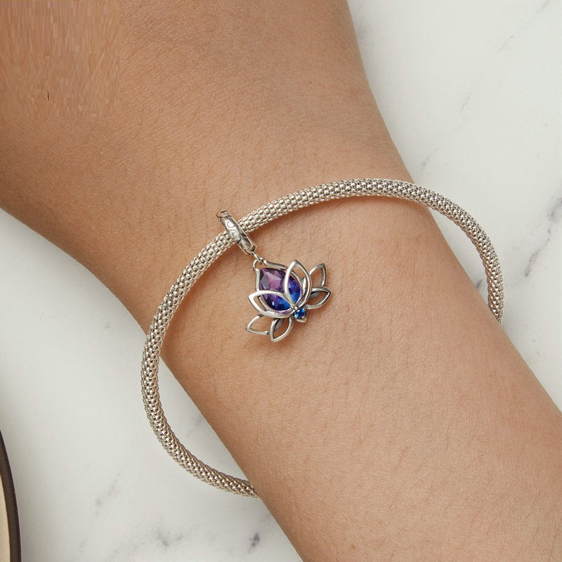 Neuer Farbverlauf Synthetischer Turmalin Lotus DIY Armband Halskette Anhänger