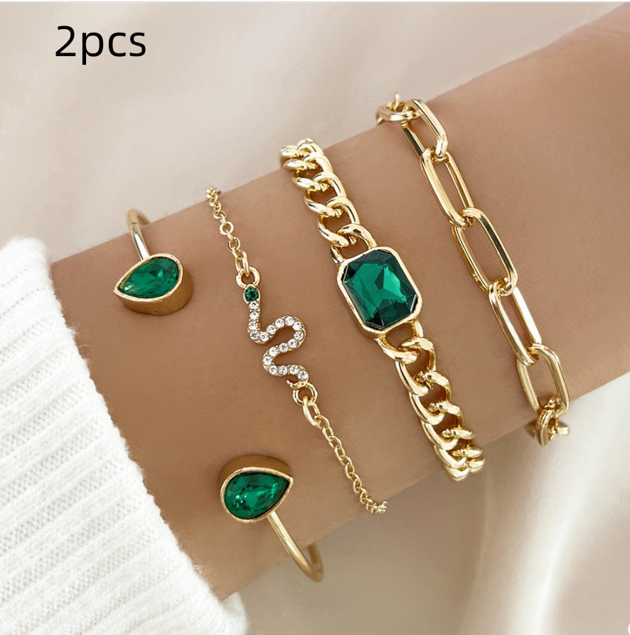 Fashion Premium Green Diamond Bracelet Suit
