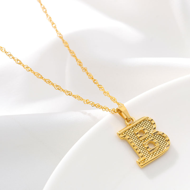 Halsketten mit goldenem Initialen-Alphabet-Namen