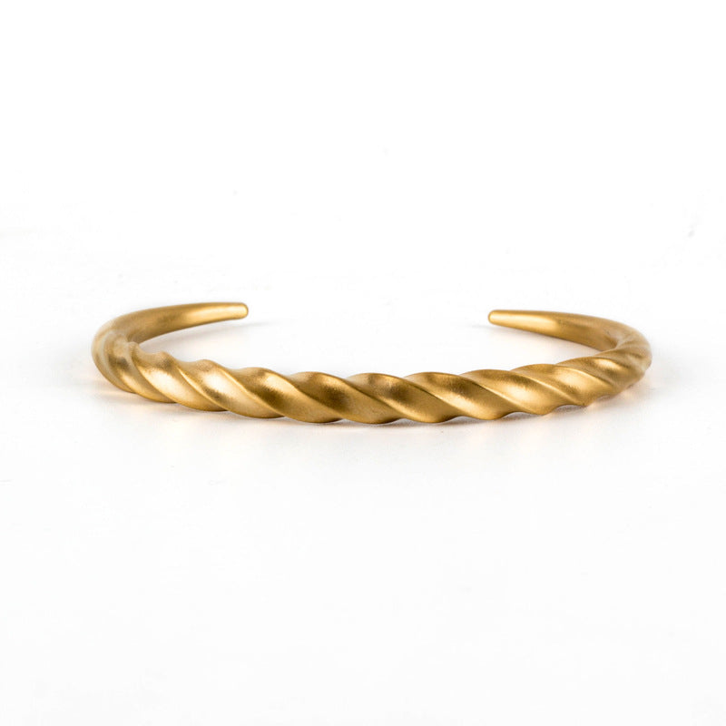 Simple Horn Bracelet For Men And Women