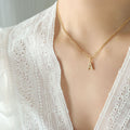 Kleiner duftender Stil Modetrend Niedliches Temperament 26 persönliche Buchstaben Zirkonia Halskette Titanschmuck