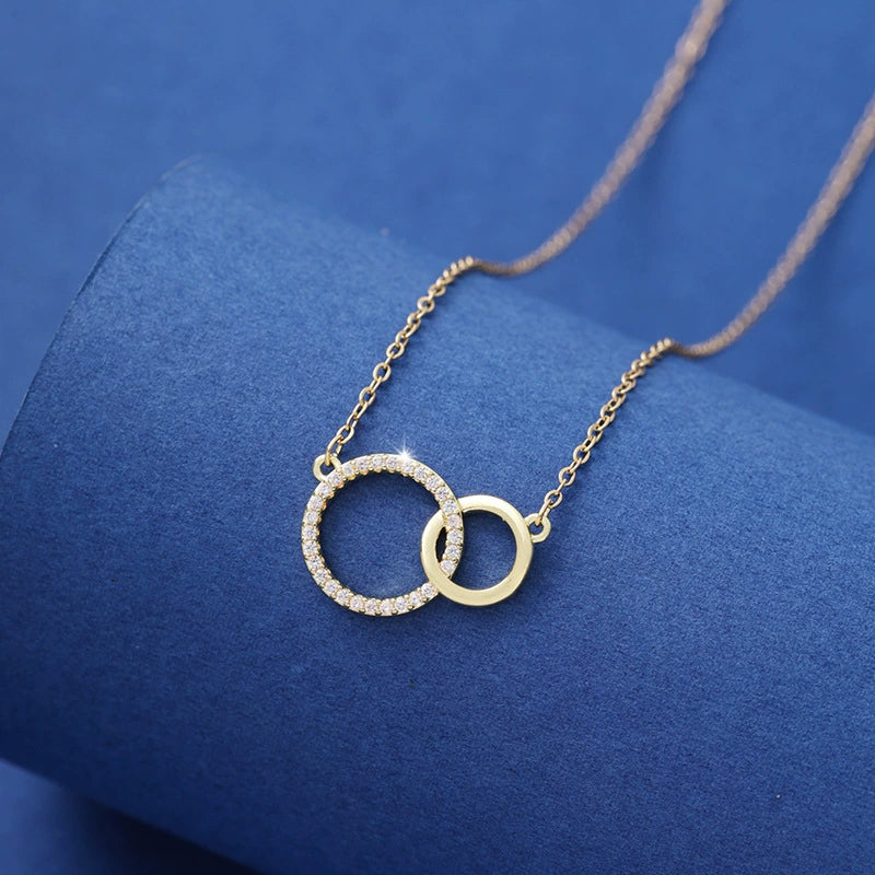 Women's Simple Design Asymmetrical Size Double Ring Clavicle Necklace Versatile
