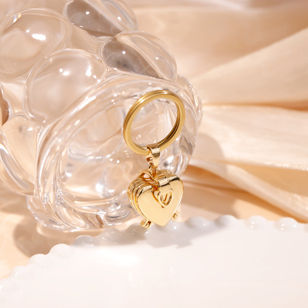 Colgante de joya plegable con forma de corazón de melocotón tridimensional