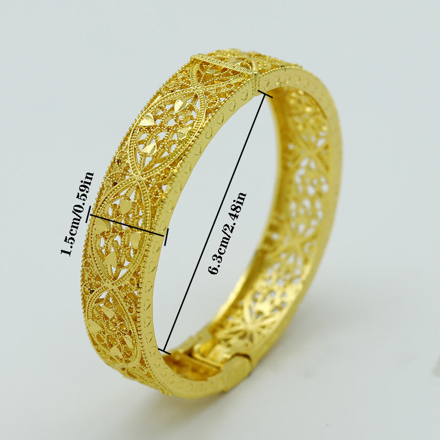 Joyas versátiles caladas de moda para mujer