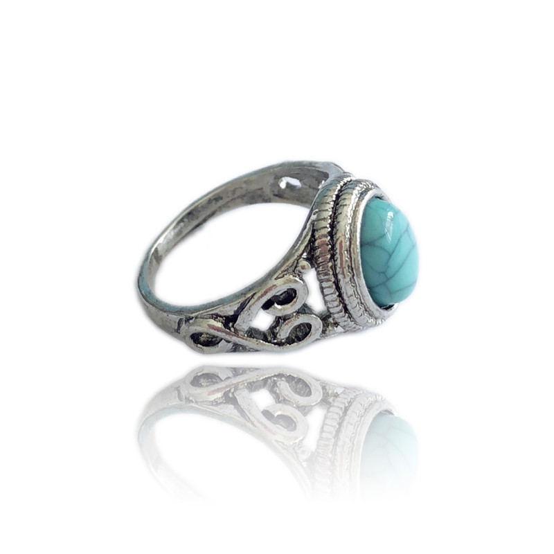 Neue Verlobungsschmuckringe im Boho-Blau