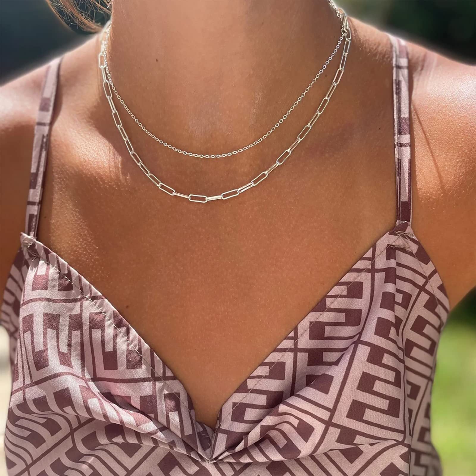 Europa und die Vereinigten Staaten Exquisites Layered Necklace Damen Schlangenknochenkette Büroklammer Figaro Kette Halskette Set