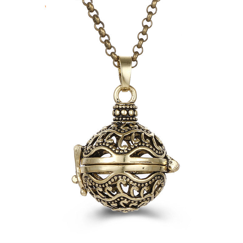 Collar hueco de aromaterapia con jaula de circonita, difusor de aceites esenciales, caja de perfume, accesorios antiguos para ropa tradicional Han
