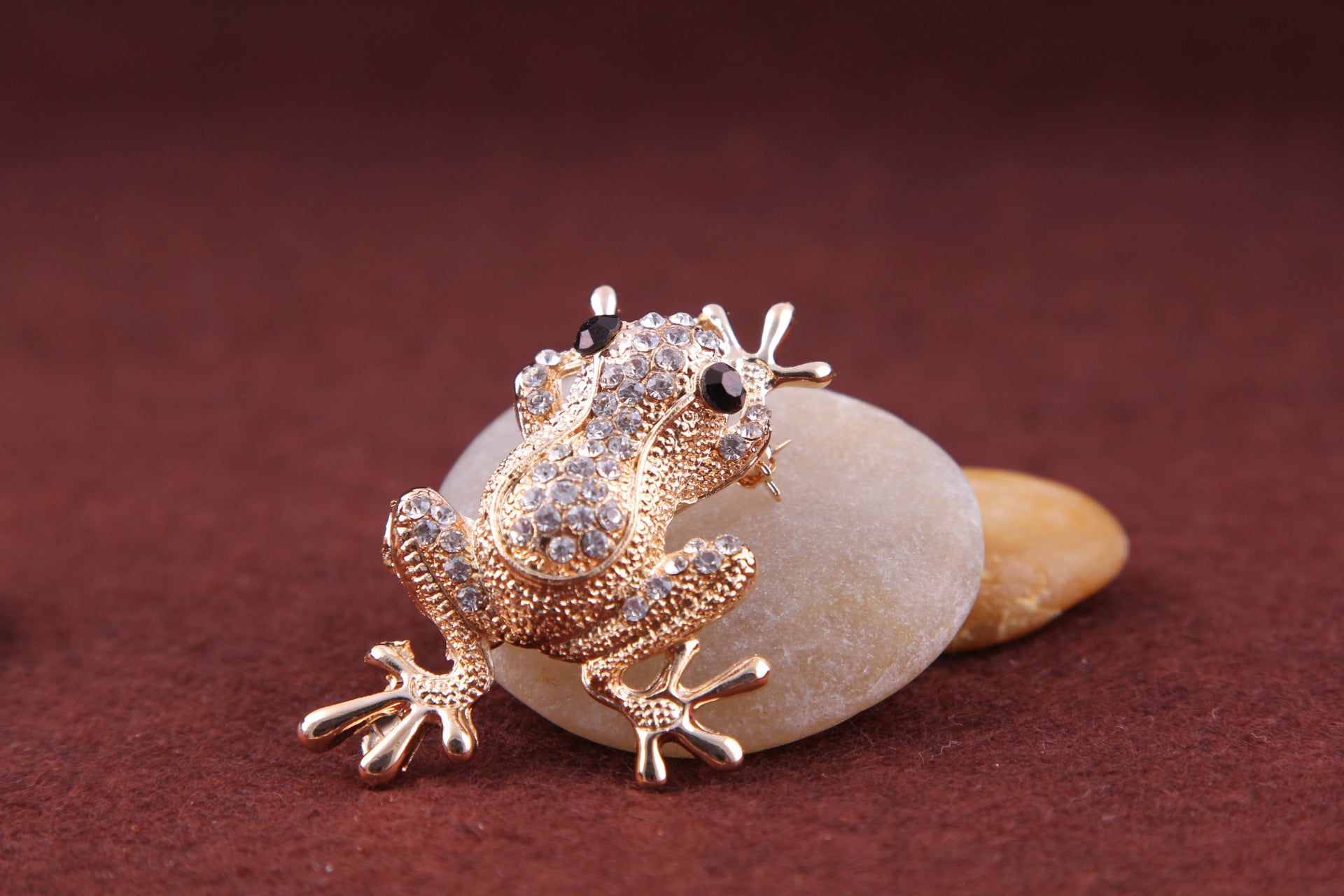 Koreanische Mode Diamant Tier FROGPRINCE Brosche Damen Corsage
