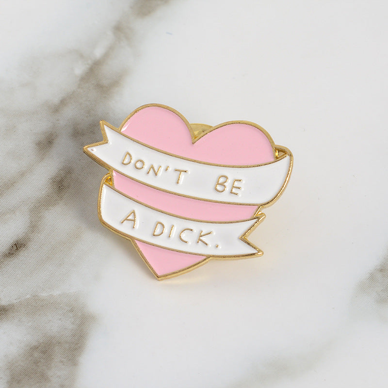 Broche de aleación con forma de corazón creativo y personalidad