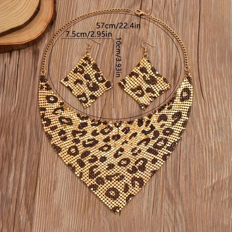 Traje de pendientes de collar con diseño de bufanda de seda con lentejuelas Oumei Liang