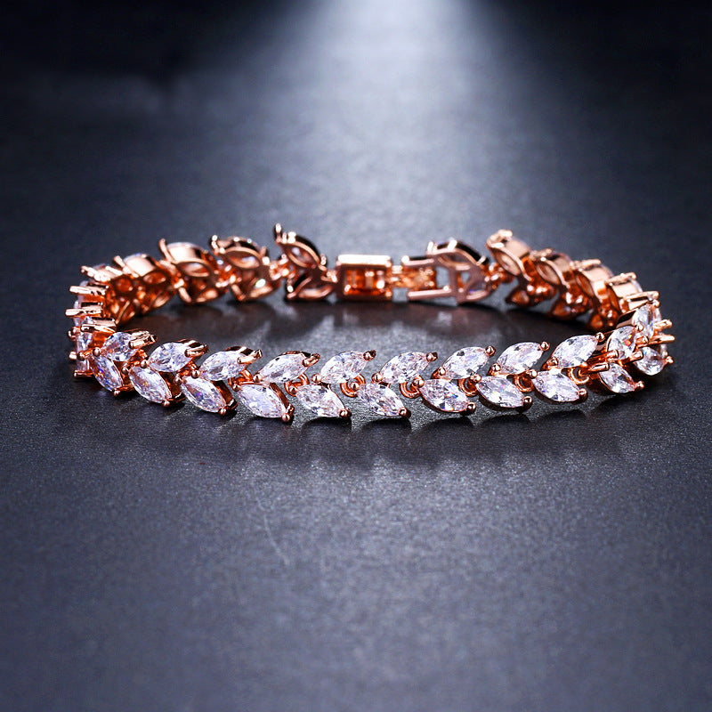 Pulsera de circonita ojo de caballo de moda