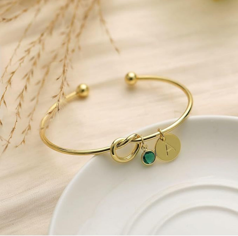 Couple's Commemorative 26 Letter Pendant Bracelet