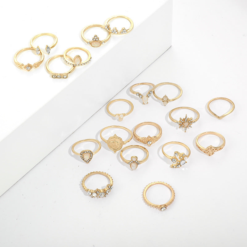 Retro hohler Stern tropfenförmiger Ring Set Kombination 19 Sets