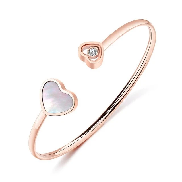 Pulseras elegantes con forma de corazón para mujer