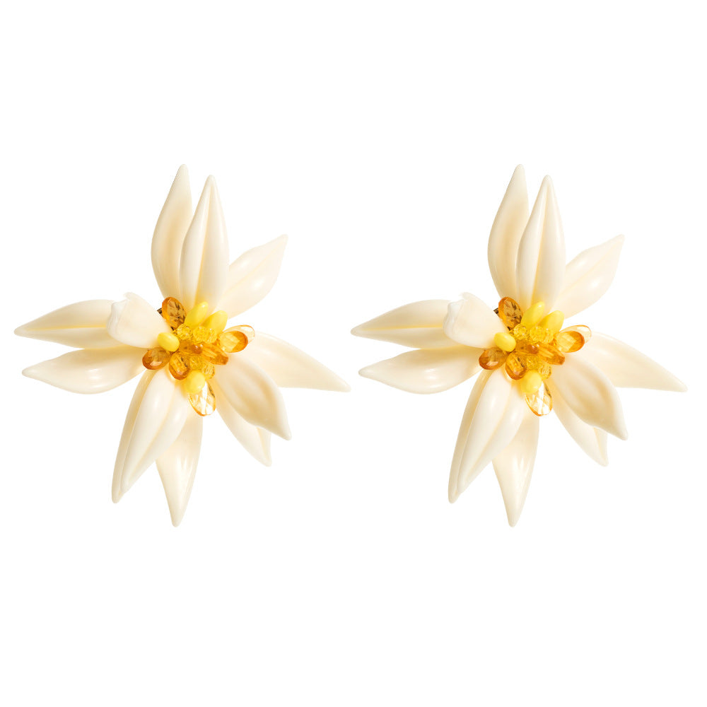 Pendientes de botón de flor blanca, pulseras, collar doble de capas gemelas