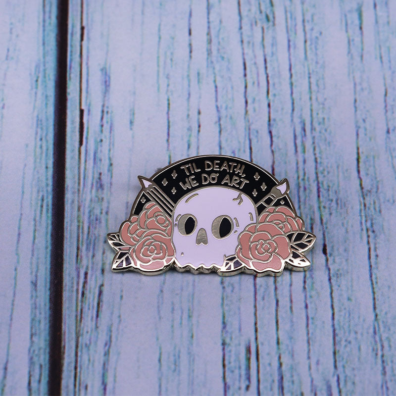 Broche de flor calavera, insignia de metal gótico