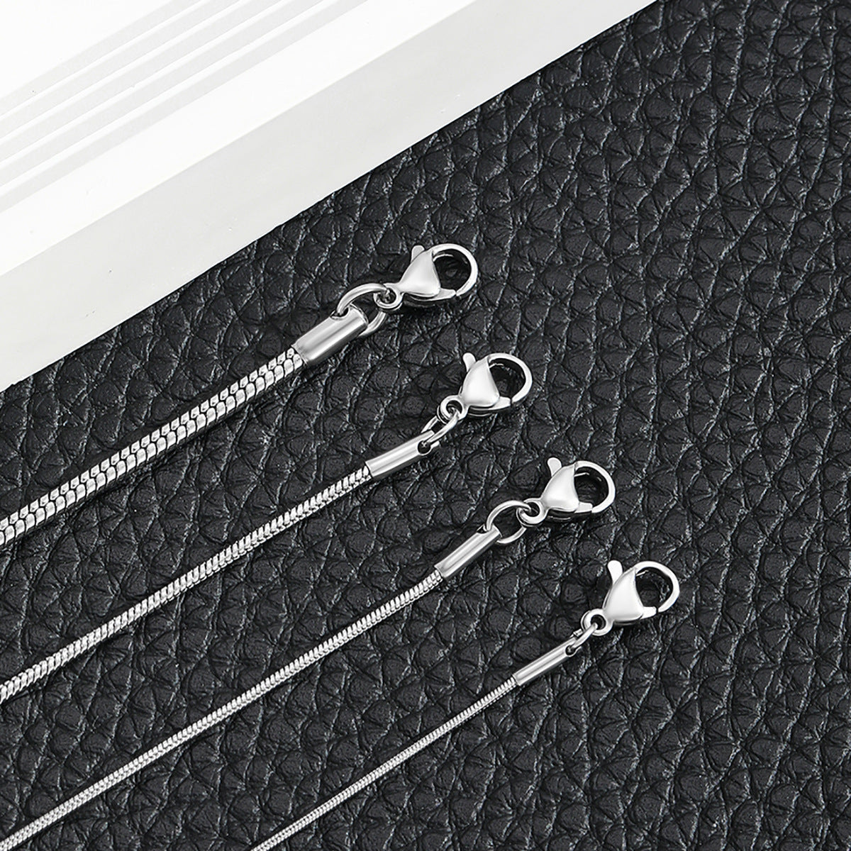 Niche Design Snake Bones Chain Titanium Steel Bracelet For Women