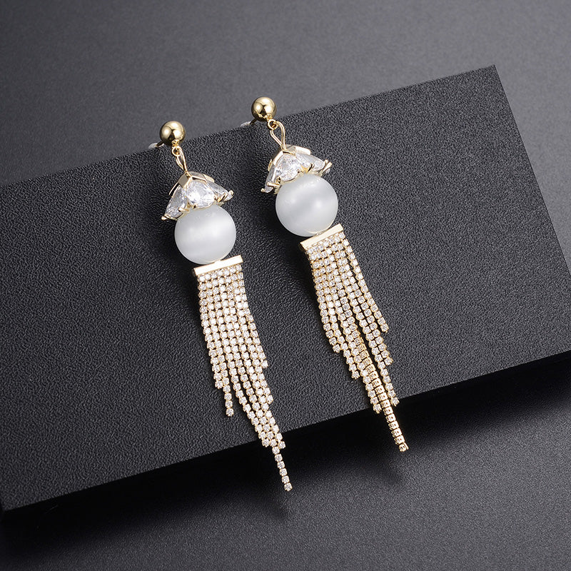 Pendientes de mujer con diseño de mariposa y ópalo
