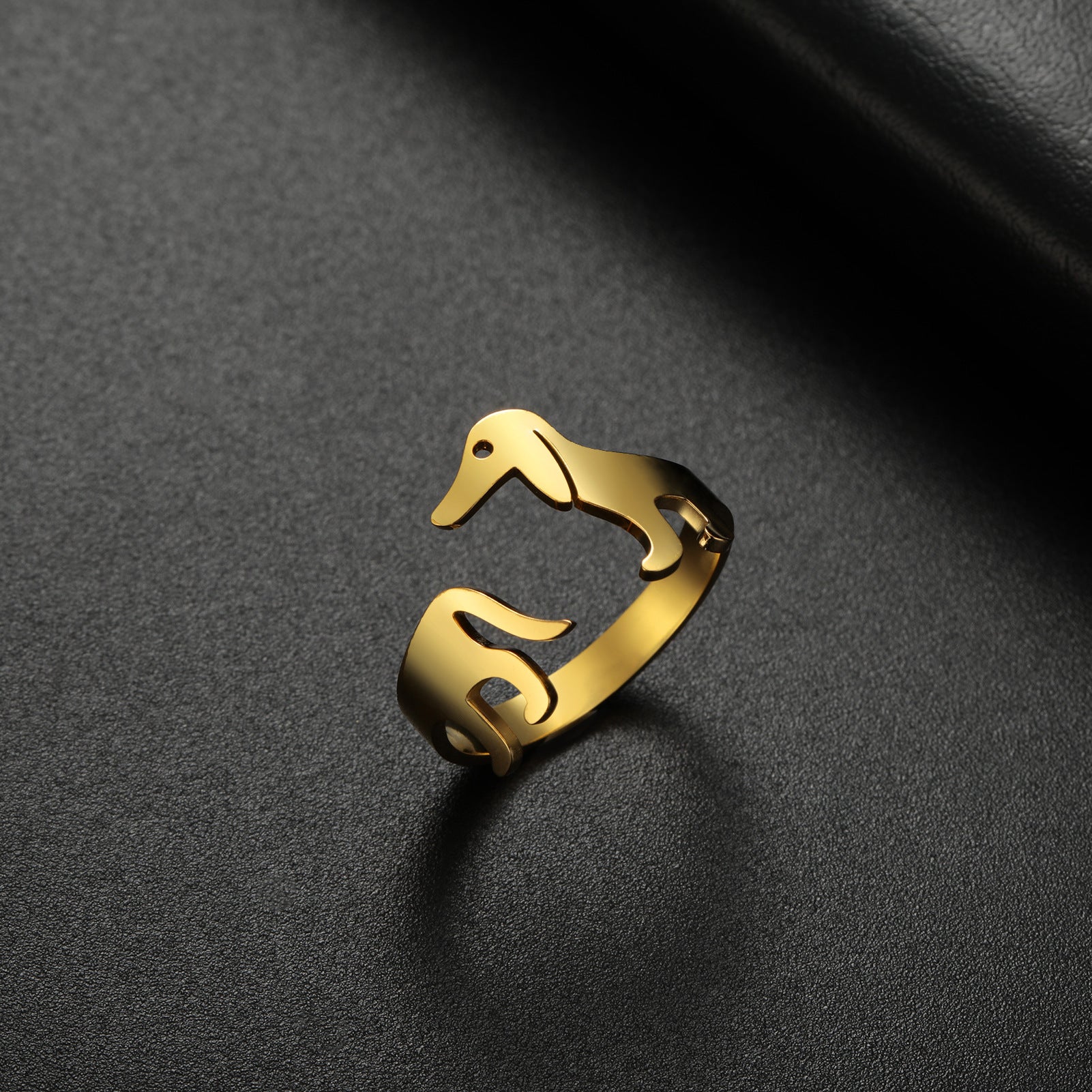 Titanstahl-Ornament Dackel Verstellbarer Ring