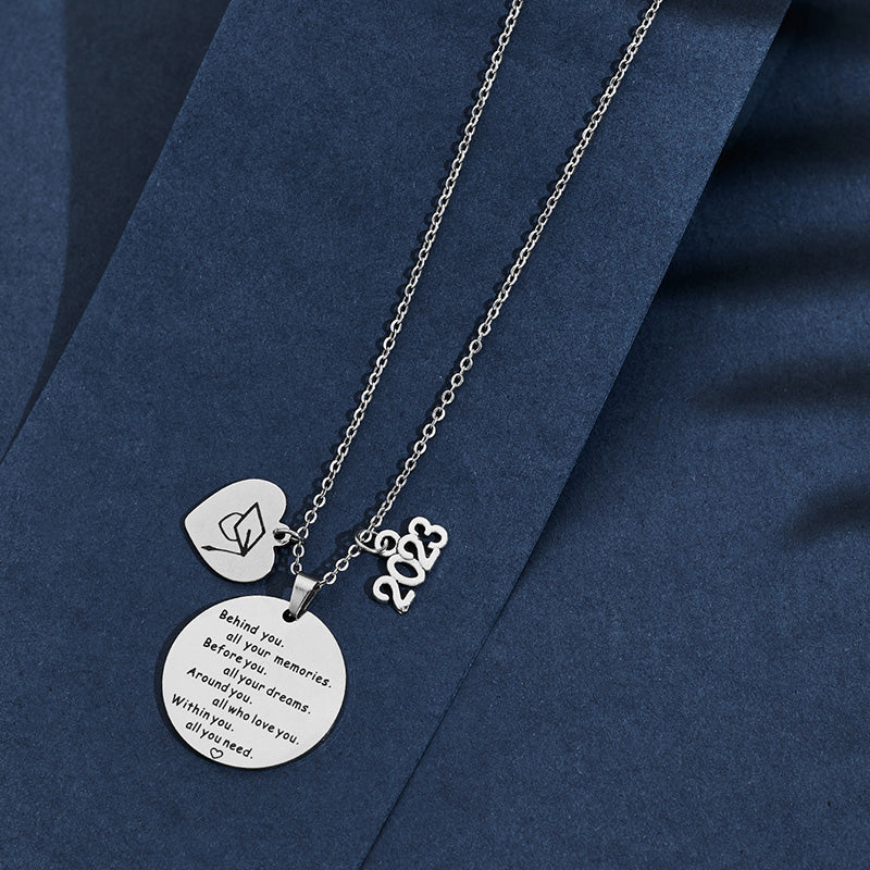 Collar de acero inoxidable inspirador para graduación 2023