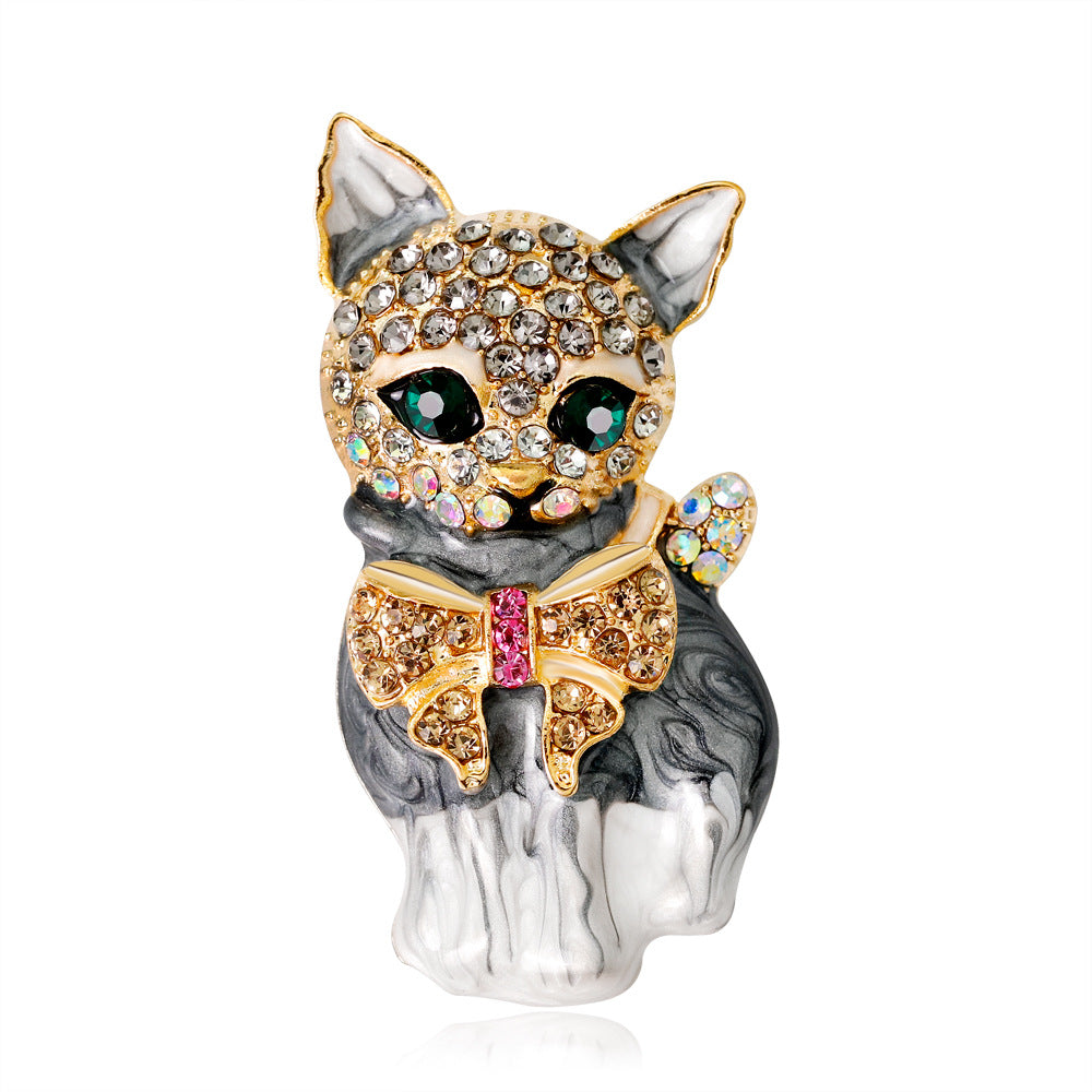 Broche de gatito con ojos verdes lindo de personalidad a la moda