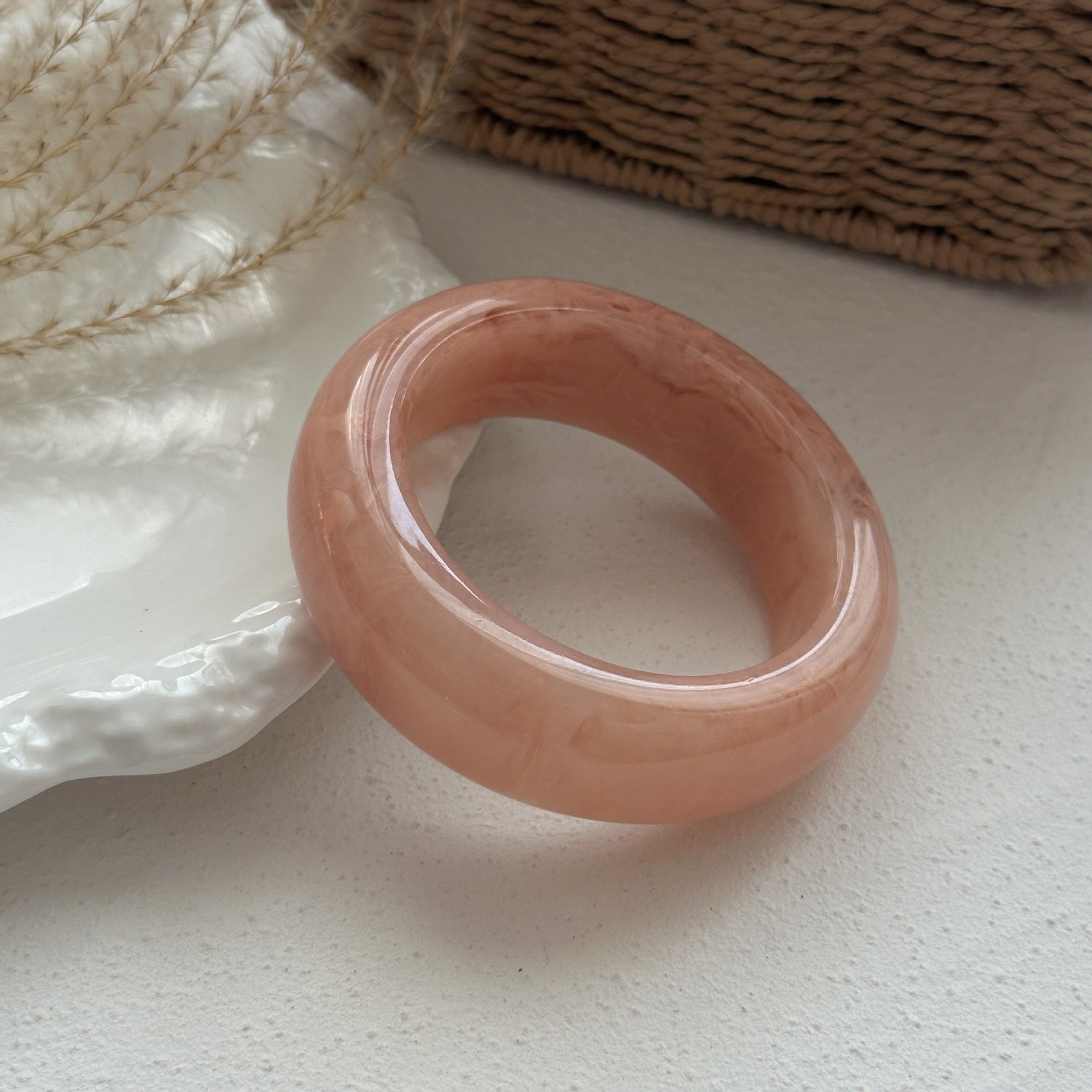 European And American Irregular Dopamine Personality Wild Resin Bracelet