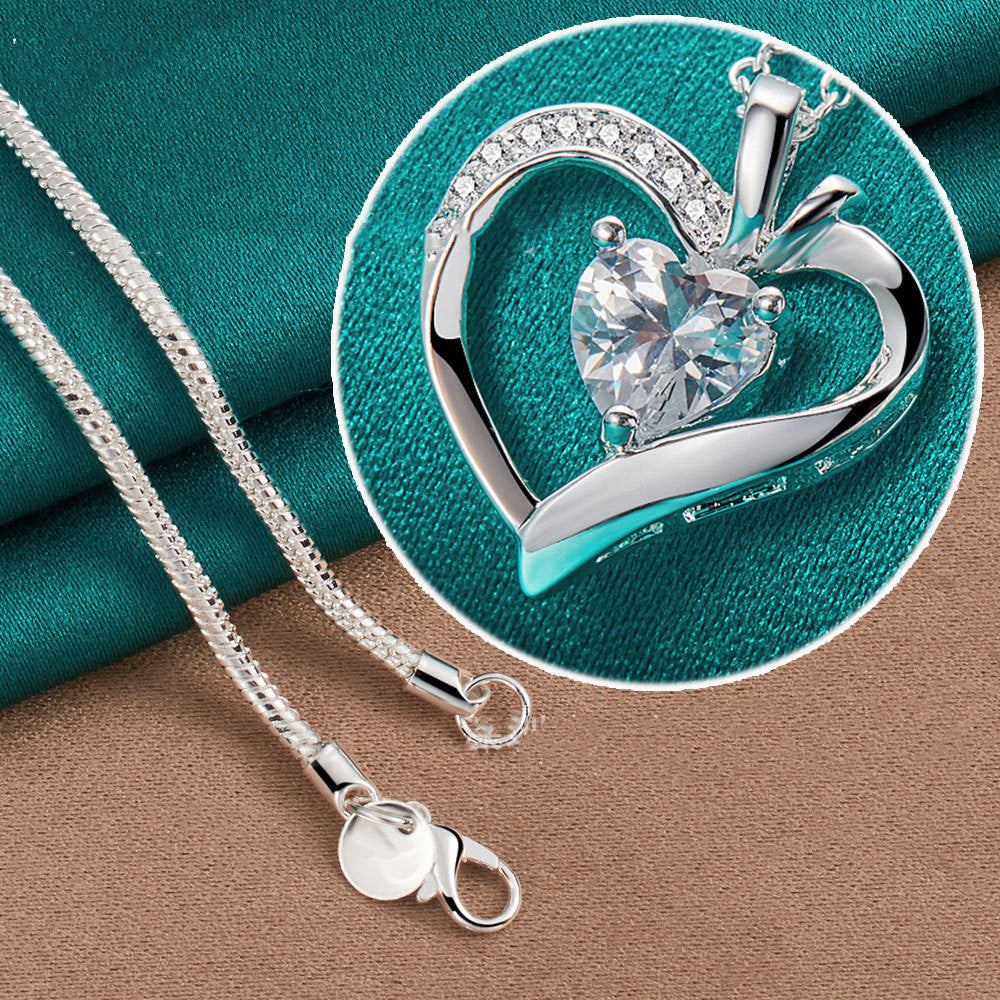 Liebes-Diamant-Anhänger-Halskette