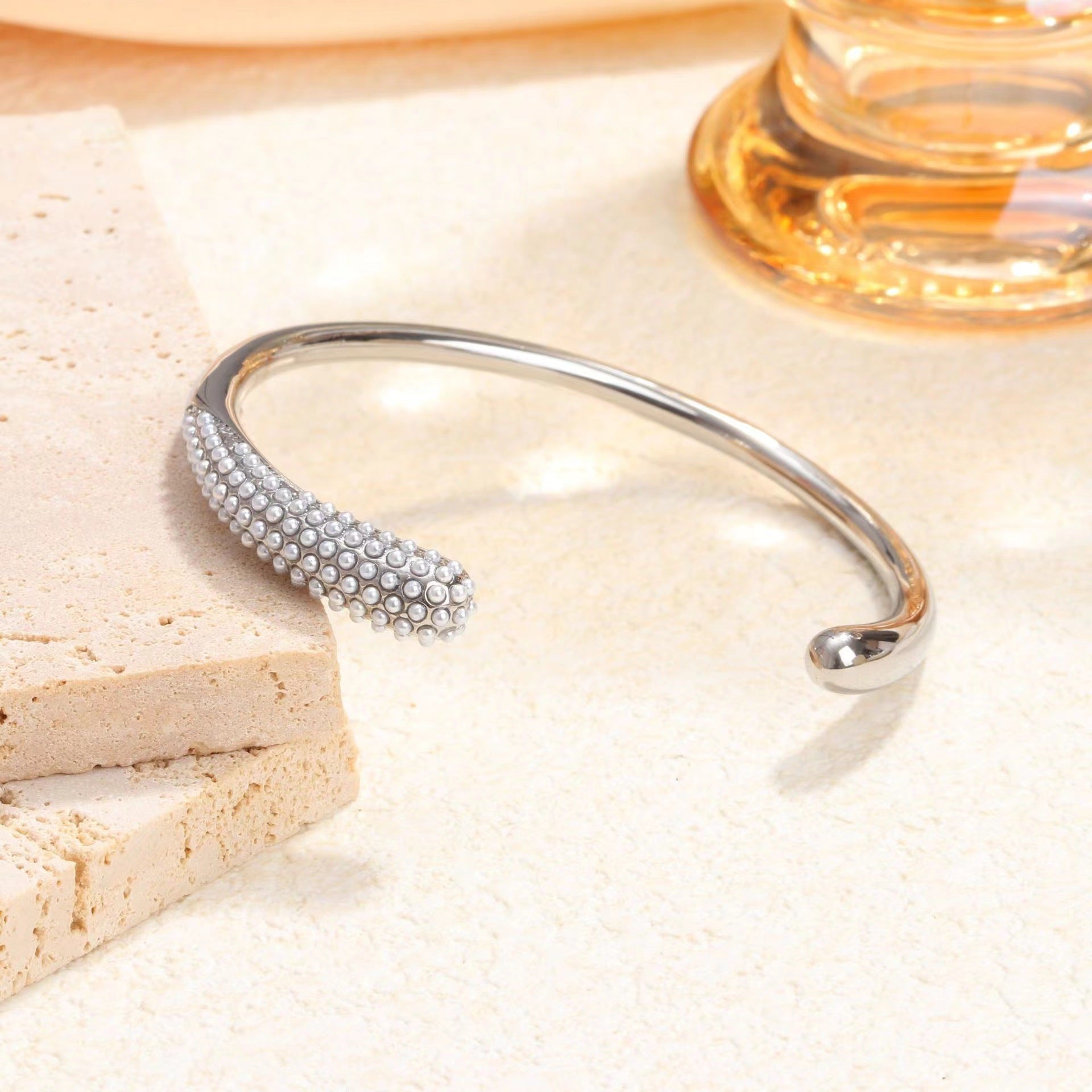 Brazalete de Zirconio de Color con Diamantes Completos de Acero Inoxidable Fundido Avanzado