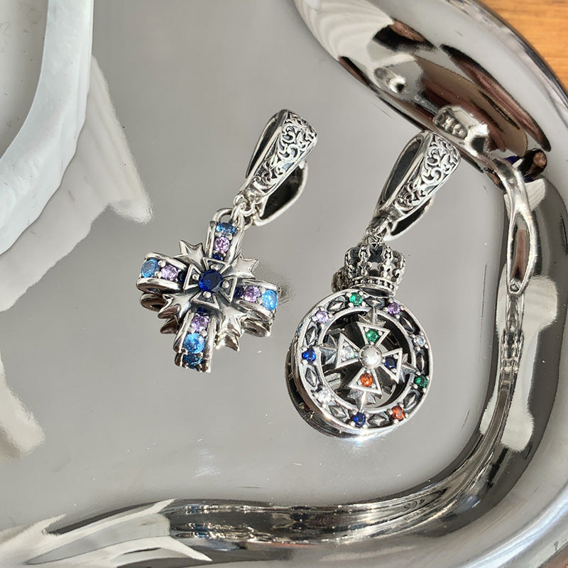 Antiker Meeresjungfrauen-Anhänger mit blauem Zirkon aus Sterlingsilber
