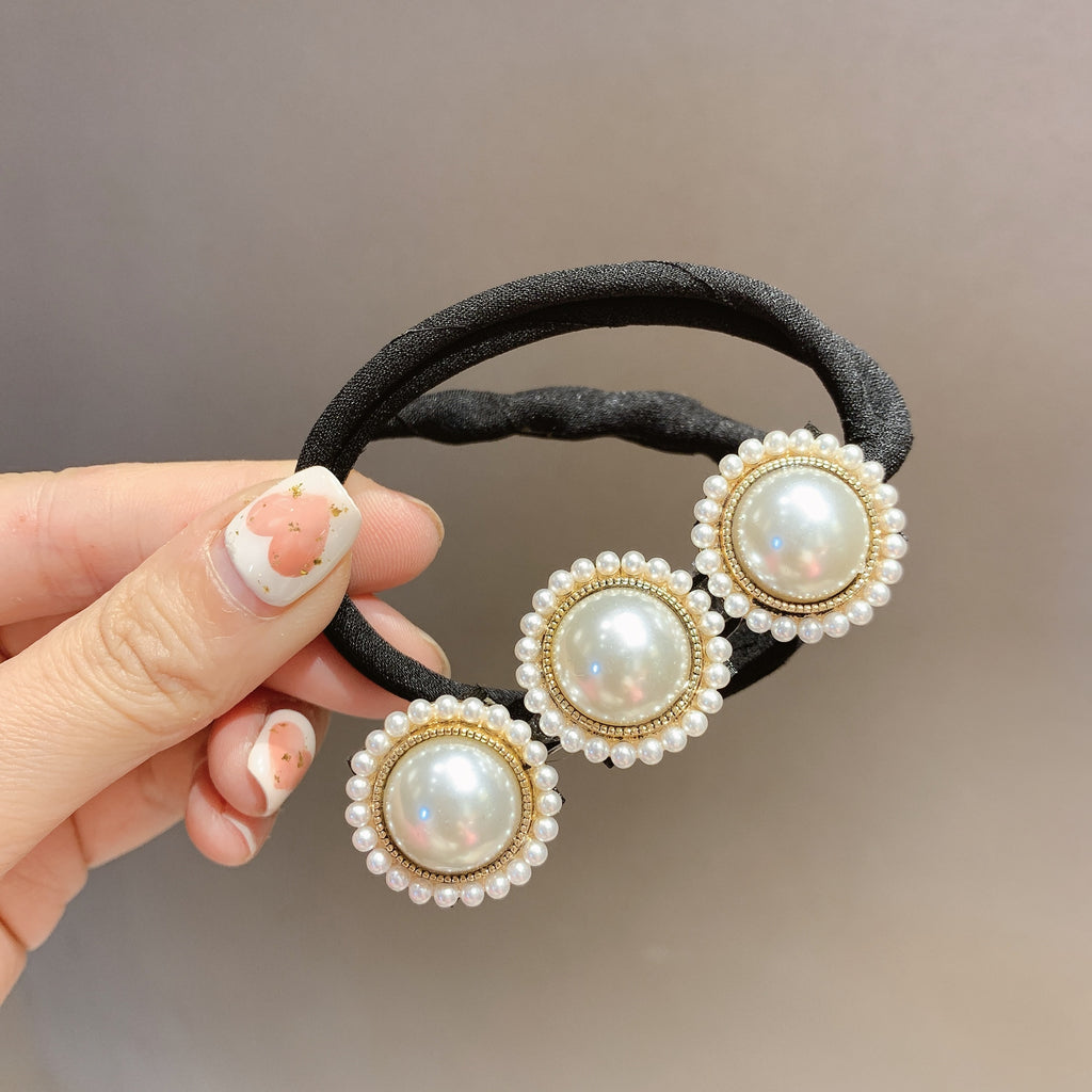 Netter roter Haarkamm mit Perlen und Diamanten, geflochtene Frisur, Haarnadel