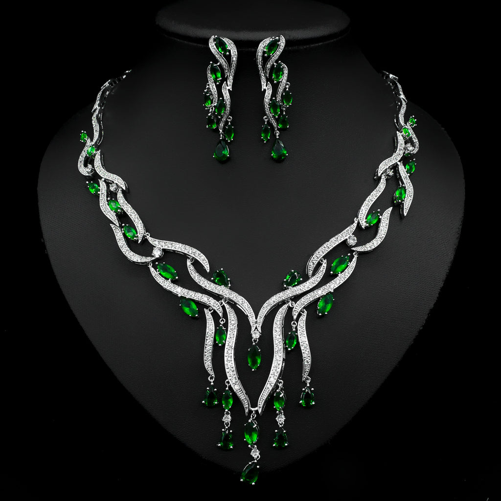 Neues Kristallschmuck Zirkon Schmuckset Quastenanhänger