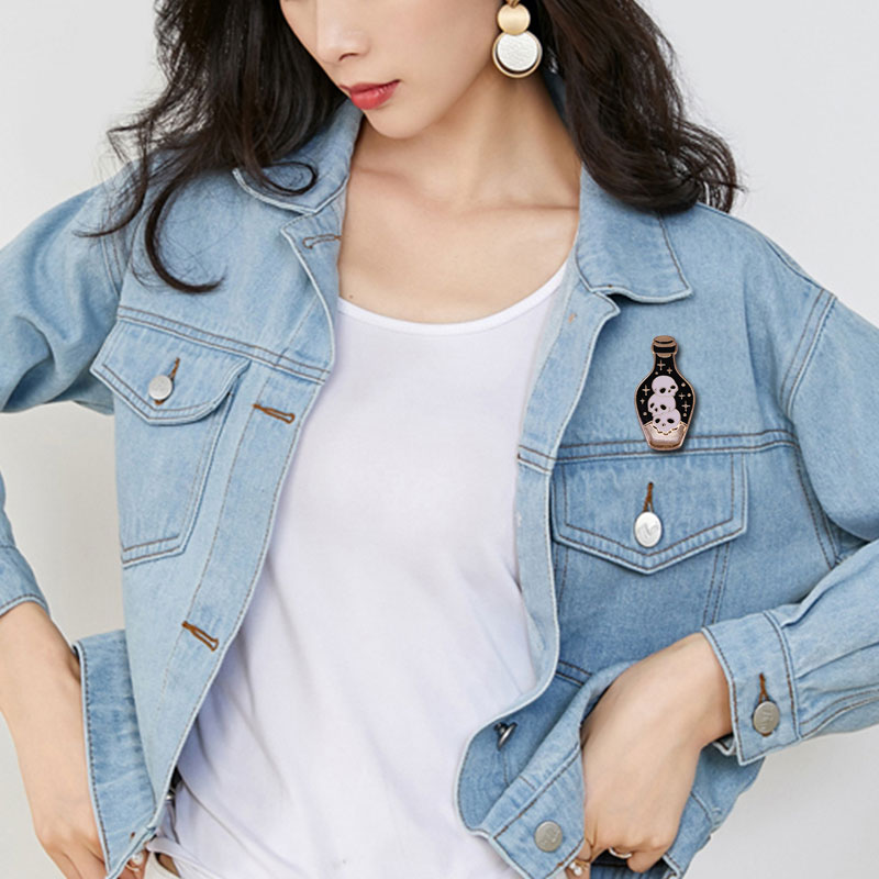 Broche de Botella con Calavera Gótica, Insignia de Arte de Muerte, Accesorios de Horror para Festividades
