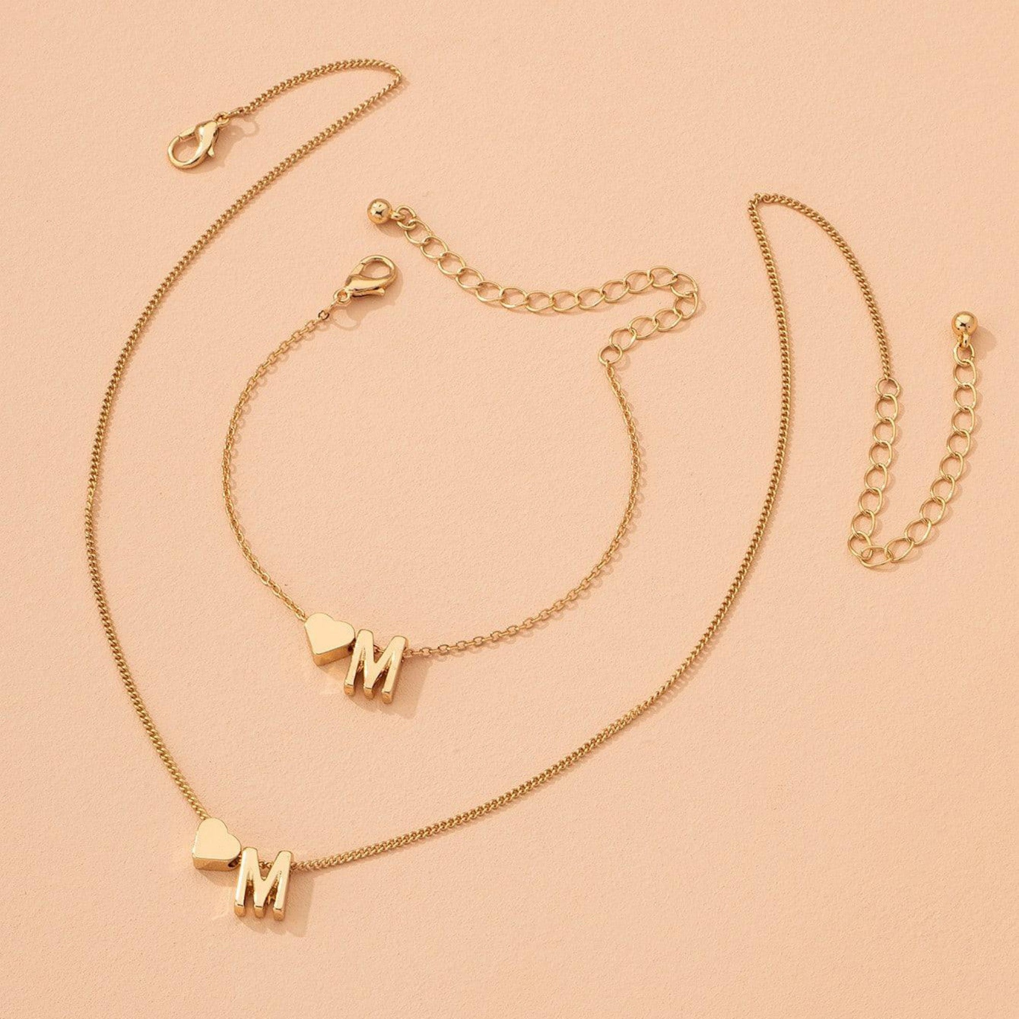 Minimalistische herzförmige Buchstaben-Halsketten-Armbänder