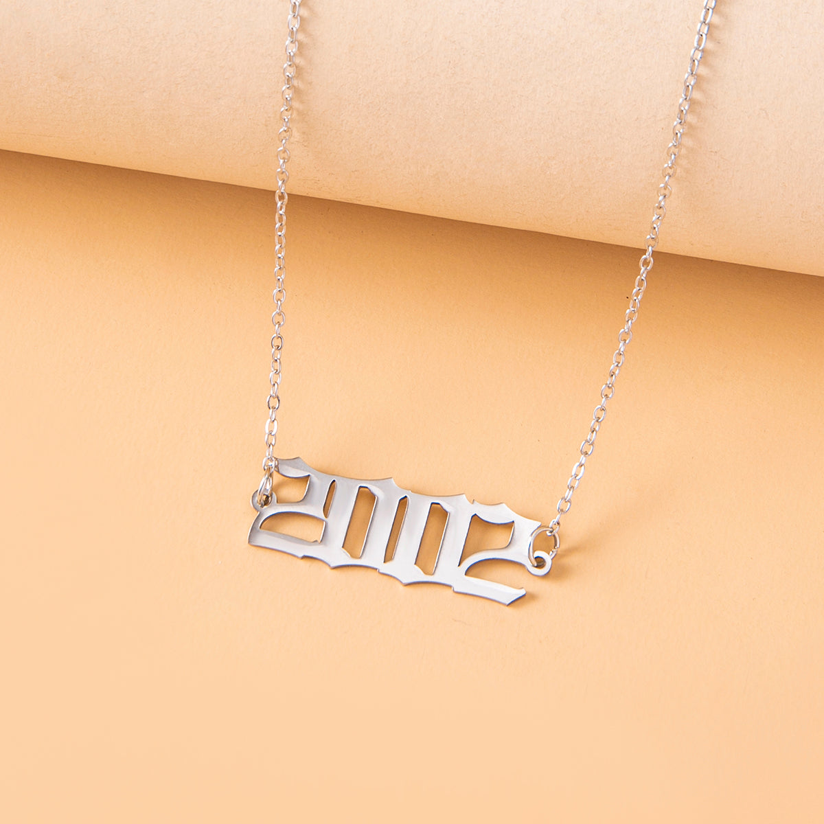 Jahreszahlen-Halsketten für Damen – Geburtstagsgeschenke