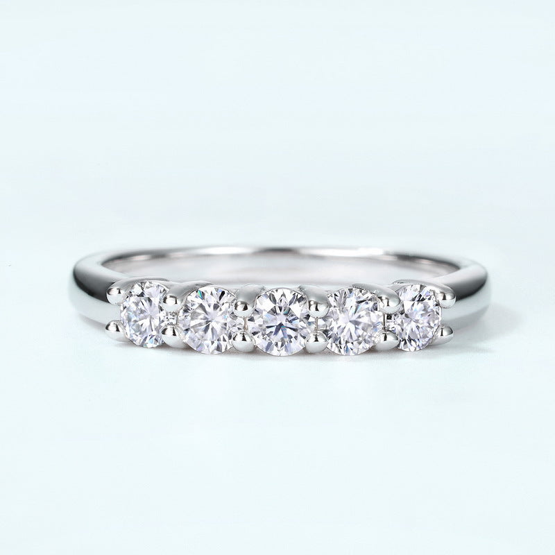 Anillo de moissanita para el Día de San Valentín de Tanabata