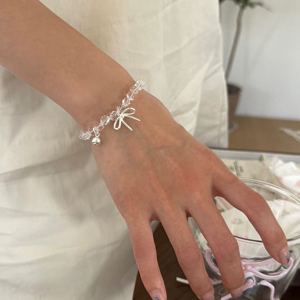 Y2K Transparentes Kristall-Schleifenanhänger-Armband für Damen Süßes, unregelmäßiges, elastisches handgemachtes Perlenarmband Schmuckgeschenk