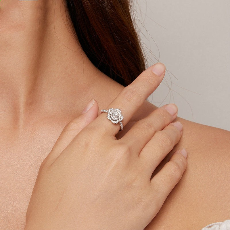 Eingelegter Zirkon Rose Ehering Fortschrittlicher Luxusstil Armband