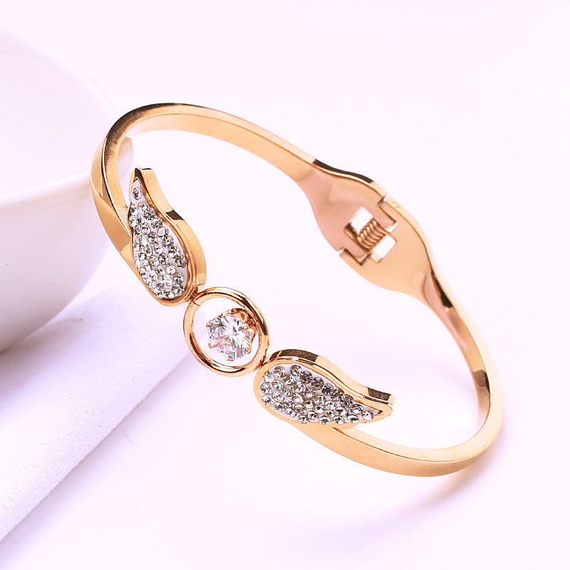 Pulsera de Acero Titanio Hueca Ángel Zircón Apertura de Resorte