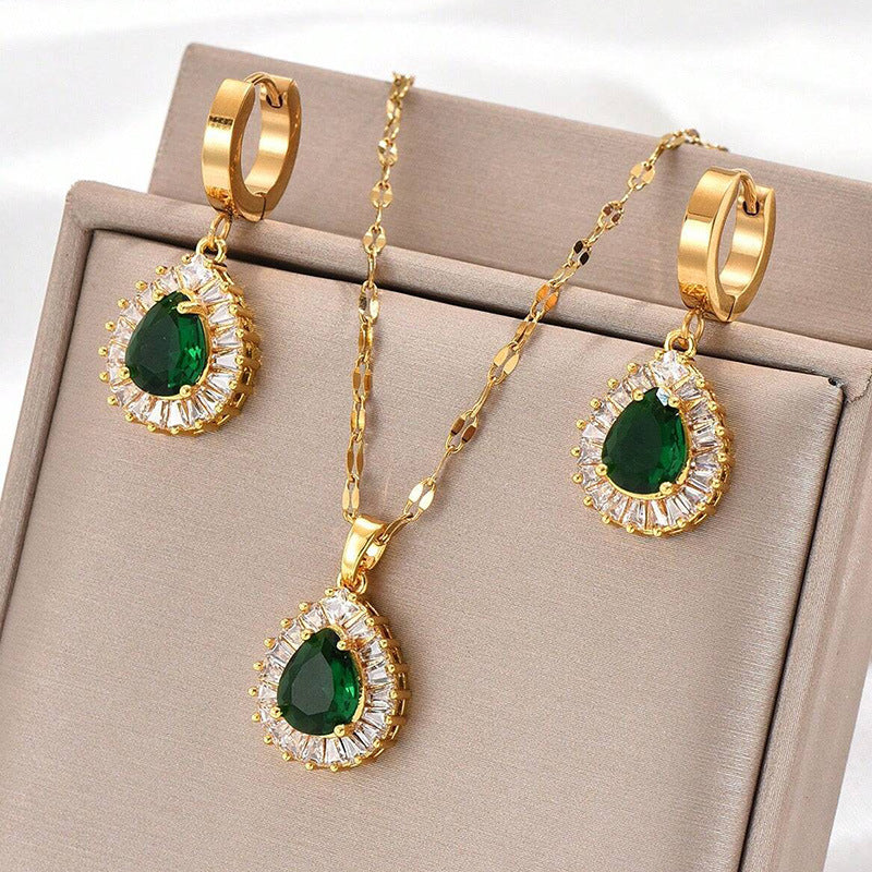 Retro Halskette und Ohrringe im Hongkong-Stil mit weißer Jade – Vielseitiger Schmuck