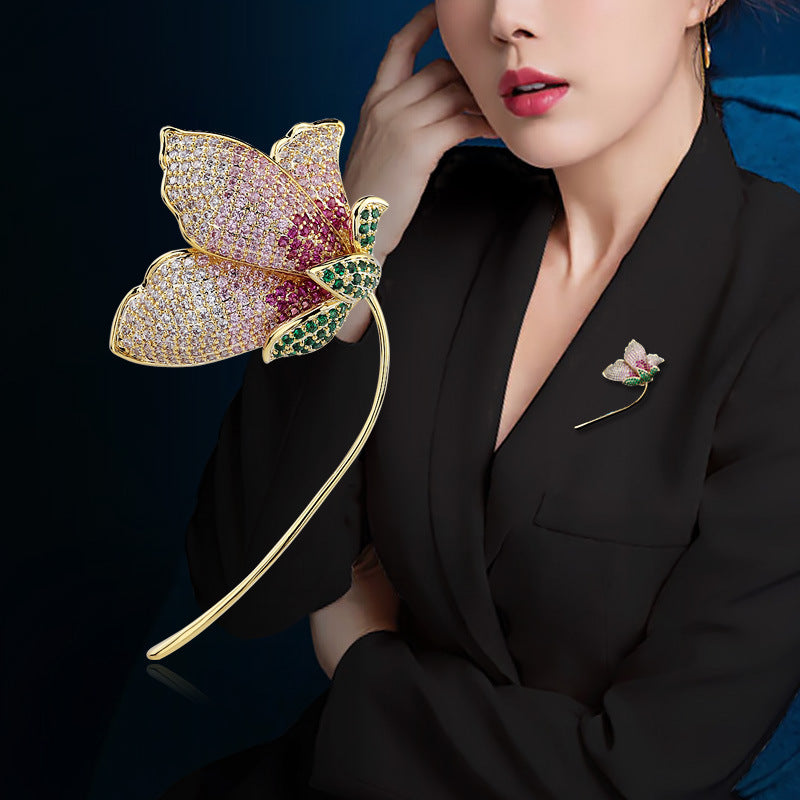 Broche de circonita de colores mezclados con temperamento, pin de solapa de traje coreano