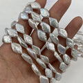 Cuentas de perlas naturales de agua dulce con forma de diamante