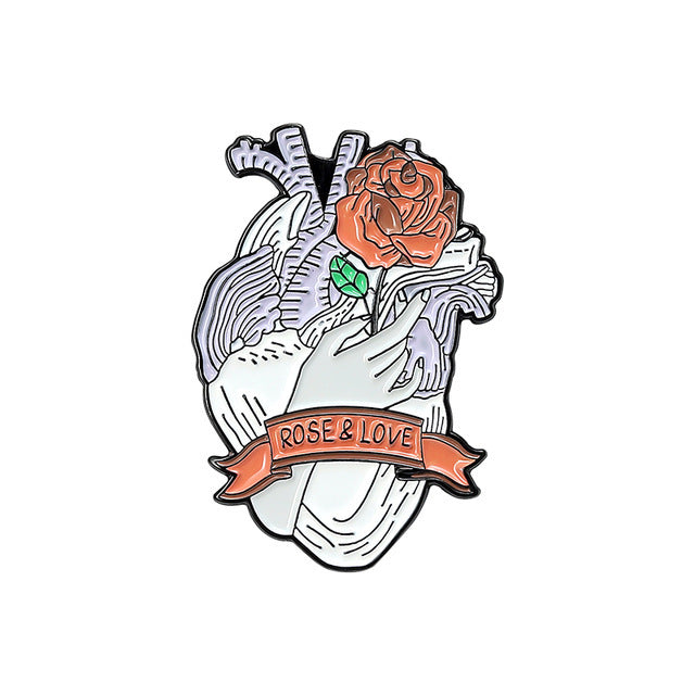 Broche de aleación creativa de la serie Corazón de dibujos animados