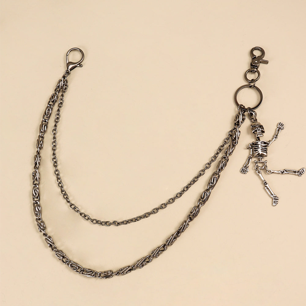 Los más vendidos tanto para hombres como para mujeres son los relicarios de calavera, pistolas de metal, pantalones de cadena negra, vaqueros, monos, accesorios hip-hop hipster y adornos de cintura