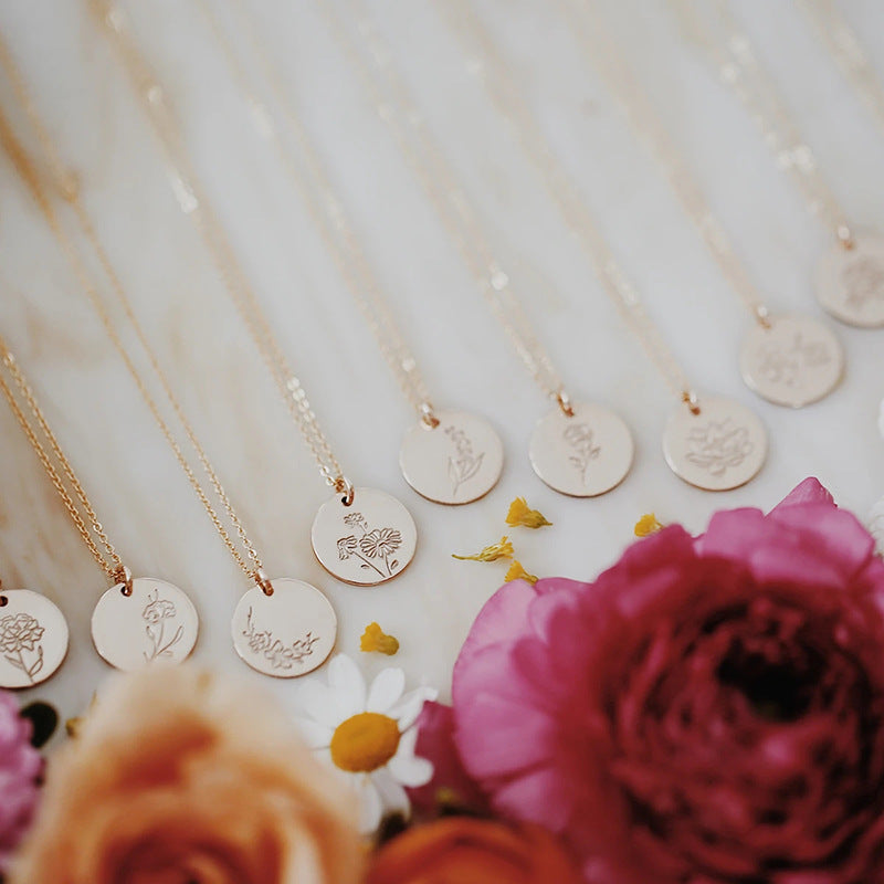 Colgante de collar con flor de cumpleaños