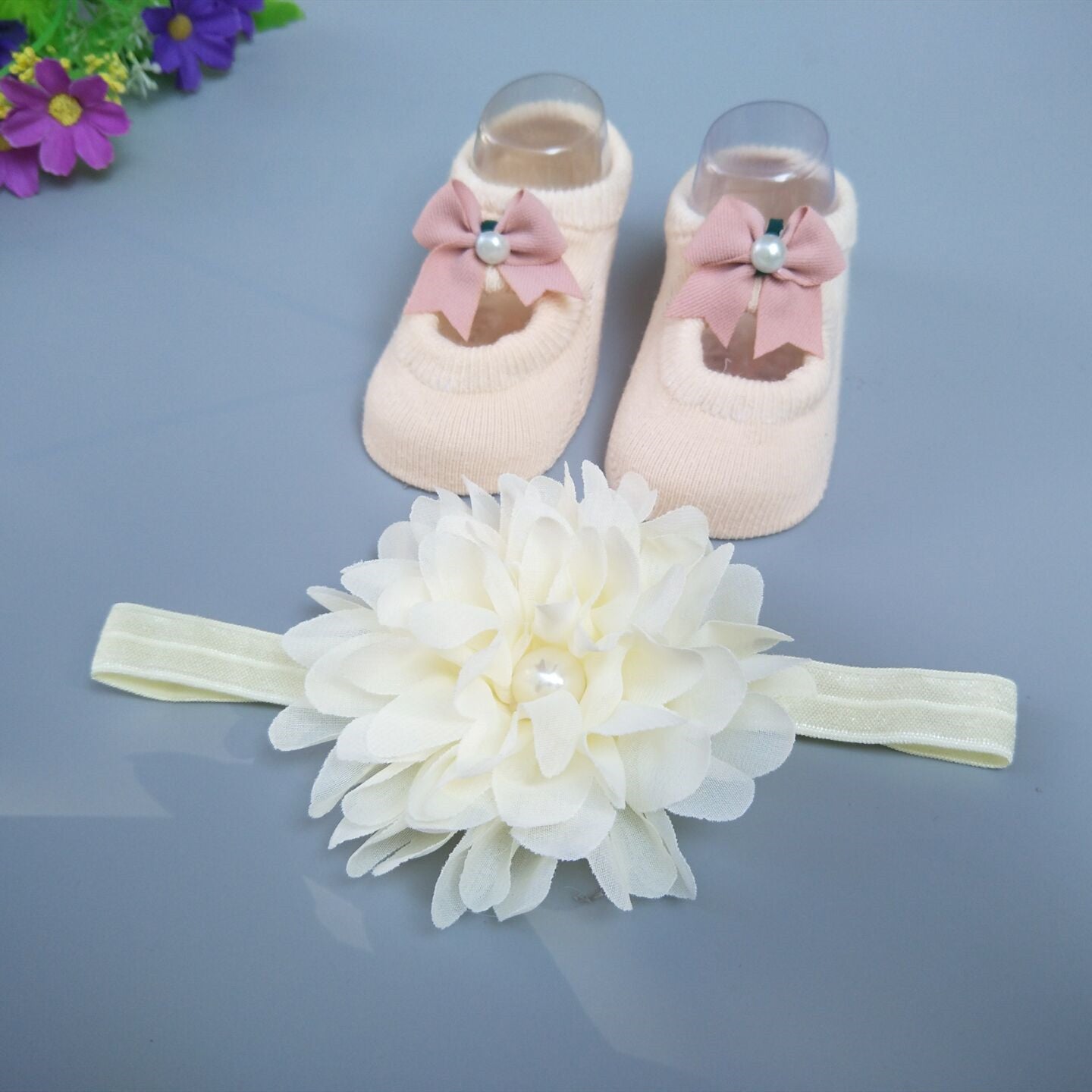 Caja de regalo de calcetines y diadema para bebé niña